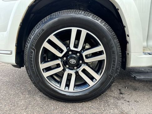 Used 2022 Toyota 4Runner Limited image 27