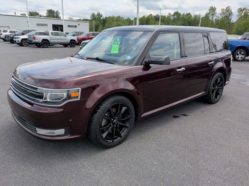 Used 2019 Ford Flex Limited w/ Equipment Group 301A AWD/4WD image 4
