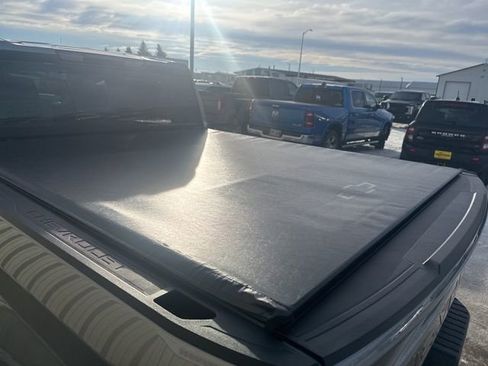 Used 2023 Chevrolet Silverado 1500 LTZ w/ Z71 Off-Road Package image 9