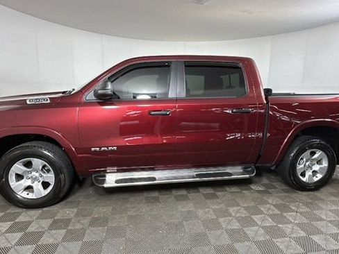 Used 2025 RAM 1500 Big Horn AWD/4WD image 6