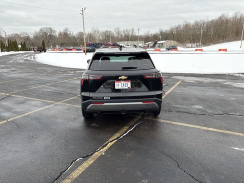 New 2026 Chevrolet Equinox LT w/ Convenience Package II image 8