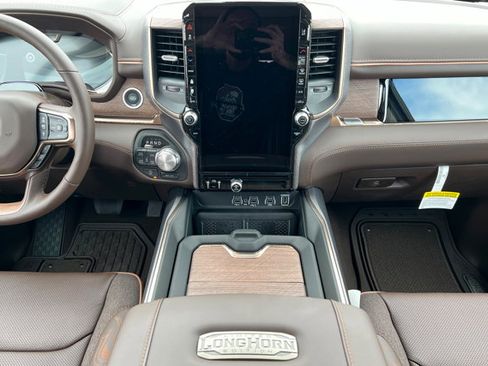 New 2026 RAM 1500 Limited AWD/4WD image 13