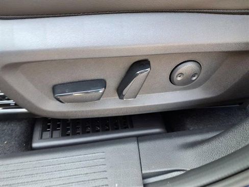 New 2026 Nissan Rogue Platinum image 26