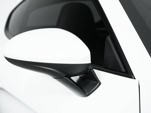 Used 2025 Porsche 718 Cayman RWD image 48
