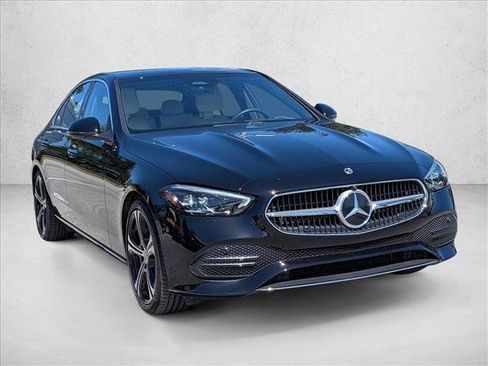 Used 2022 Mercedes-Benz C 300 Sedan image 3