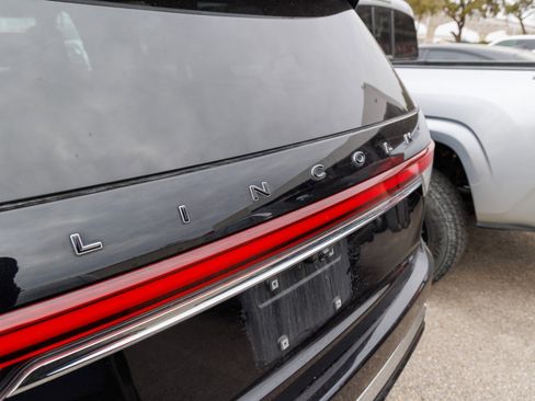 Used 2020 Lincoln Aviator Black Label w/ Dynamic Handling Package image 11