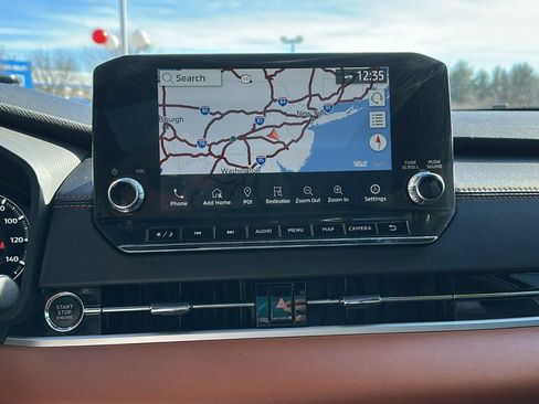 Used 2022 Mitsubishi Outlander SEL image 20