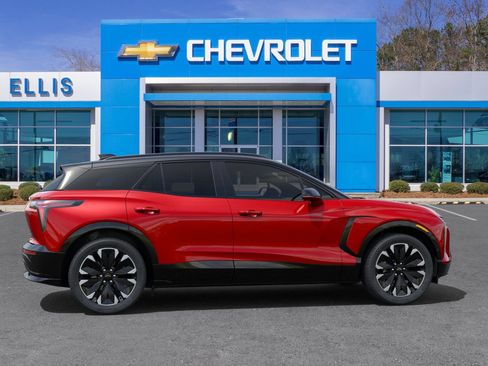 Certified 2025 Chevrolet Blazer EV RS RWD image 5