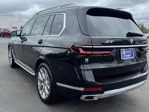 Used 2025 BMW X7 xDrive40i w/ Premium Package AWD/4WD image 6
