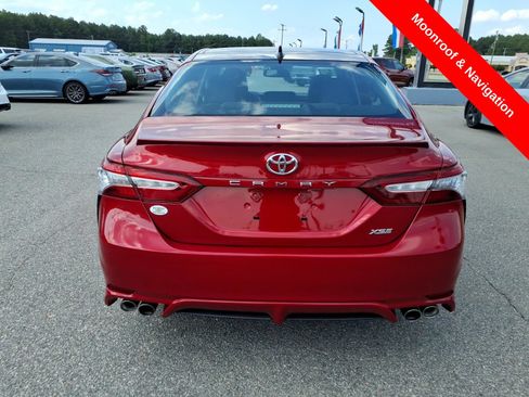Used 2019 Toyota Camry XSE FWD image 4