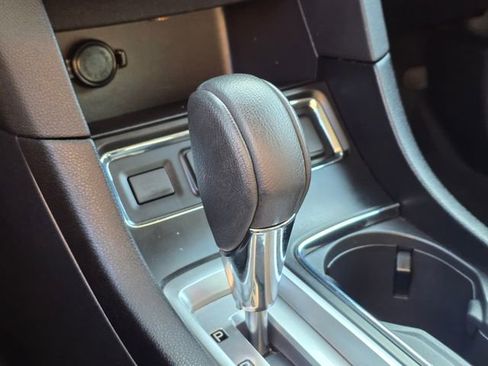 Certified 2025 Subaru Ascent Premium image 34