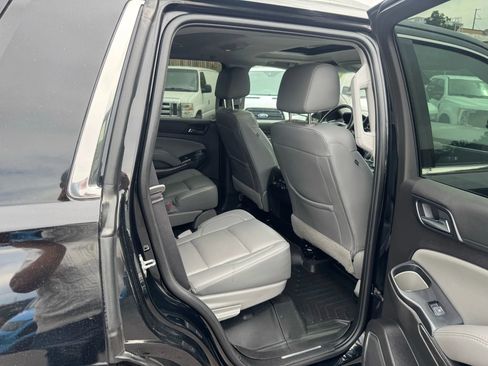 Used 2019 Chevrolet Tahoe LT w/ Luxury Package image 23