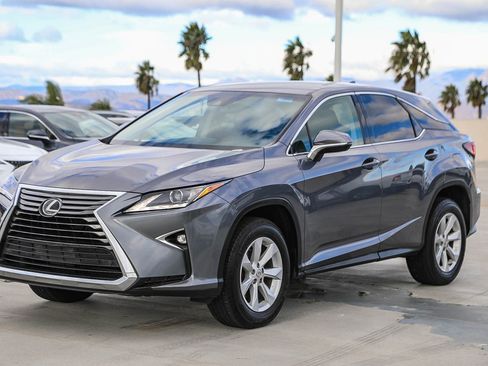 Used 2017 Lexus RX 350 FWD image 3