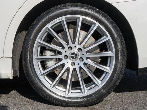 Certified 2022 Mercedes-Benz S 500 4MATIC image 18