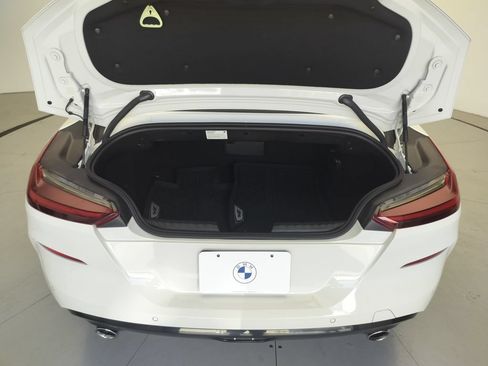 Used 2019 BMW Z4 sDrive30i w/ Executive Package RWD image 17