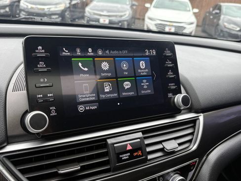 Used 2019 Honda Accord Sport image 40