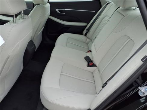 New 2025 Hyundai Sonata SEL image 11