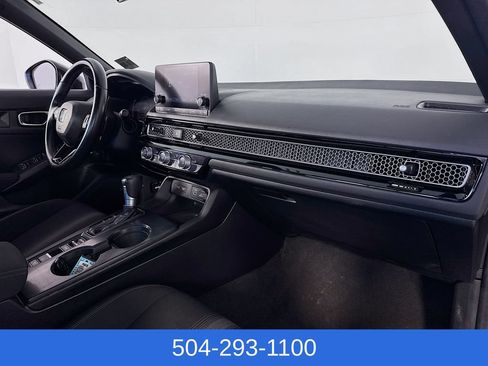 Used 2024 Honda Civic Sport image 28