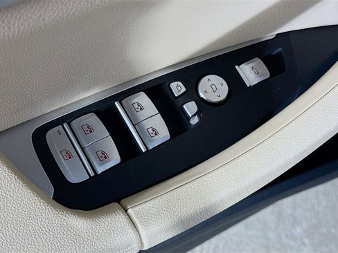 Used 2023 BMW X3 xDrive30i w/ Premium Package w/ZPA image 18