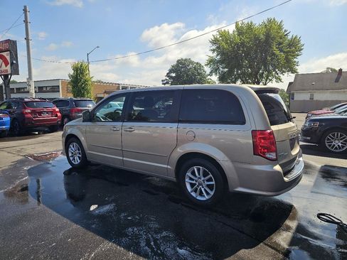 Used 2013 Dodge Grand Caravan SXT FWD image 7