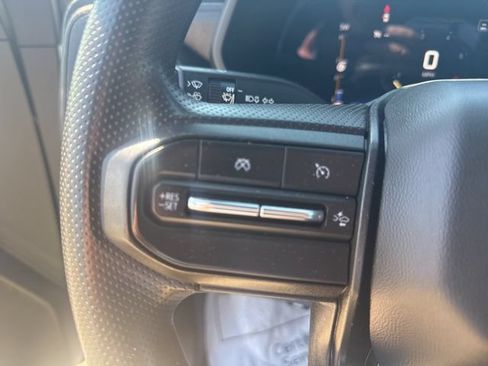 Used 2023 Chevrolet Colorado Trail Boss w/ Safety Package AWD/4WD image 15