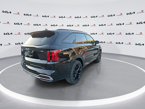 Used 2023 Kia Sorento SX FWD image 8