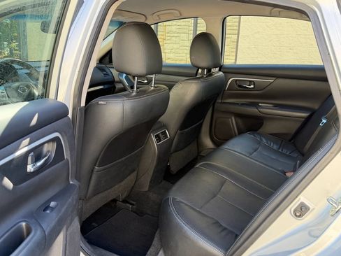 Used 2018 Nissan Altima 2.5 SL FWD image 30