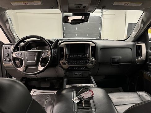 Used 2017 GMC Sierra 3500 Denali w/ Duramax Plus Package image 28