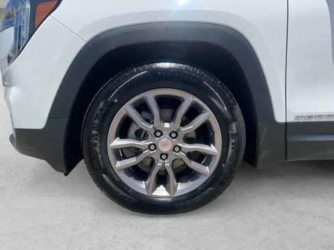 Used 2024 GMC Terrain SLT FWD image 23
