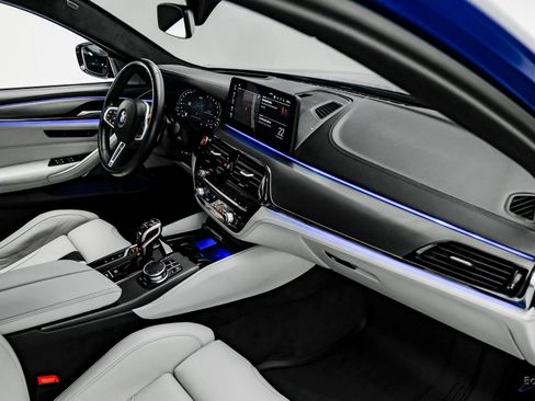 Used 2023 BMW M5 w/ Competition Package image 44