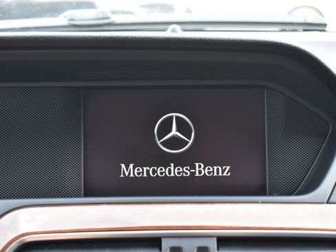 Used 2013 Mercedes-Benz C 300 4MATIC Sedan image 28