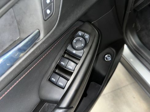 Certified 2023 Chevrolet TrailBlazer RS w/ Sun and Liftgate Package image 9