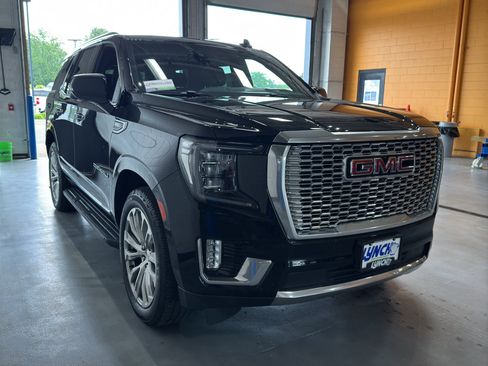 Used 2022 GMC Yukon Denali AWD/4WD image 7