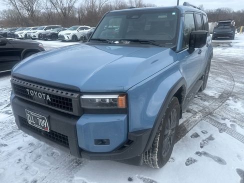 Used 2025 Toyota Land Cruiser image 3