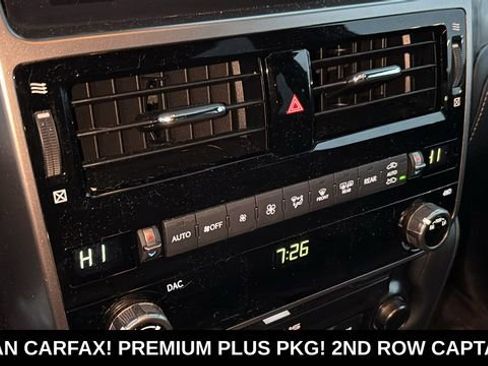 Used 2023 Lexus GX 460 Premium w/ Accessory Package AWD/4WD image 22