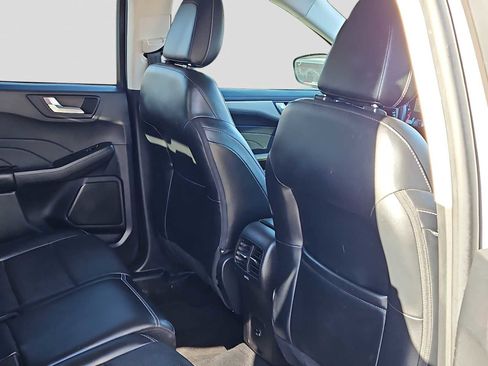 Used 2021 Ford Escape SEL image 16