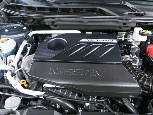 Used 2023 Nissan Rogue SV FWD image 29