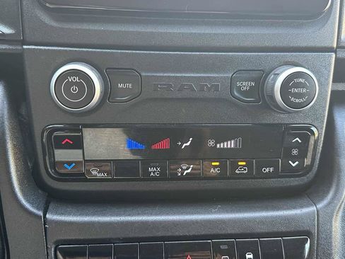 Used 2023 RAM ProMaster 2500 FWD image 37