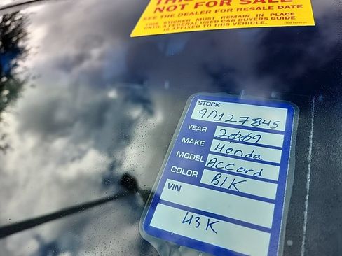 Used 2009 Honda Accord EX-L image 12