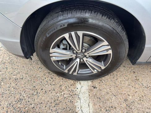 Used 2018 Acura MDX SH-AWD image 26