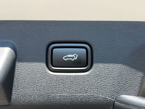 New 2026 Kia Sportage SX image 7