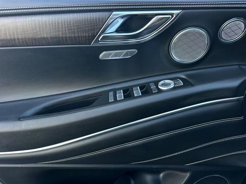 Used 2023 Genesis GV80 3.5T Prestige image 11