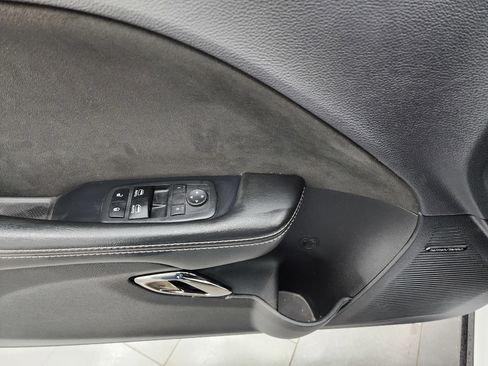 Used 2017 Dodge Challenger SRT Hellcat RWD image 34