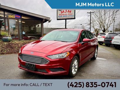 Used 2017 Ford Fusion SE w/ Fusion SE Technology Package