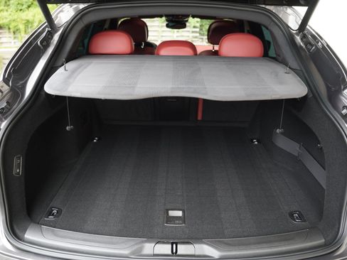 Used 2022 Maserati Levante Modena AWD/4WD image 30