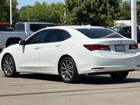 Used 2017 Acura TLX V6 w/ Advance Package FWD image 7