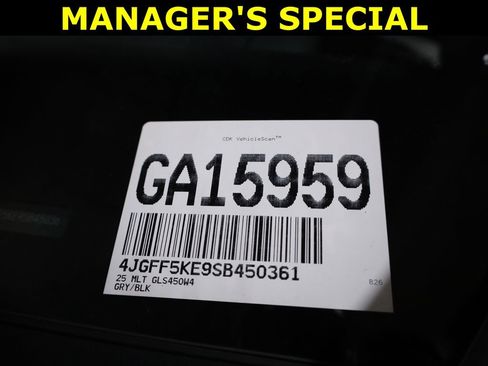 Used 2025 Mercedes-Benz GLS 450 4MATIC image 82