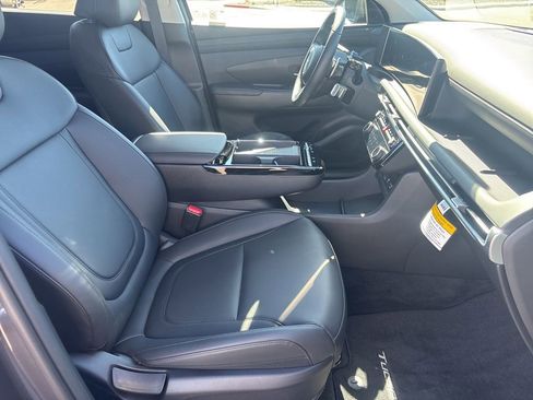 Certified 2025 Hyundai Tucson SEL image 18