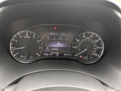 Used 2023 INFINITI QX80 Premium Select w/ Cargo Package image 32