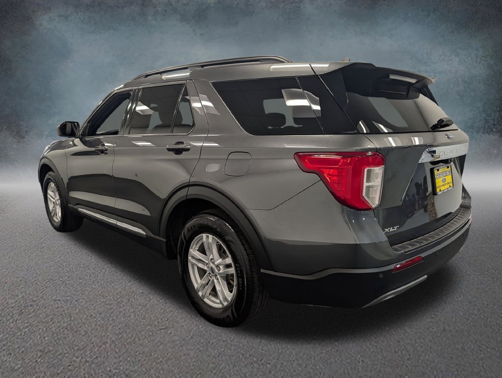 Certified 2020 Ford Explorer XLT w/ Equipment Group 202A AWD/4WD image 7